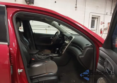 2014 Chevrolet Malibu 1Lt z USA, uszkodzony, nr VIN 1G11C5SL1EF168095